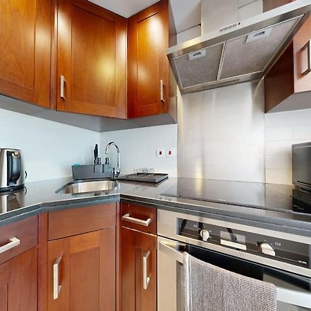 Studio In Best Part Of Downtown With Amazing Pool Dubái Exterior foto