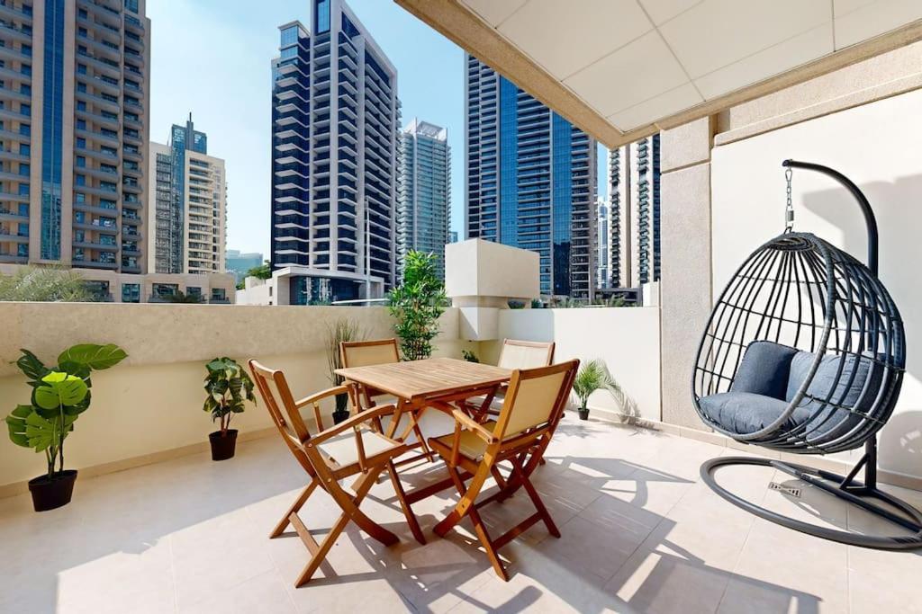 Studio In Best Part Of Downtown With Amazing Pool Dubái Exterior foto